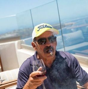 Meet your Posher, Dale